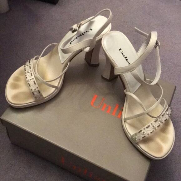 Vintage Unlisted heels white size 7.5 - Picture 3 of 4